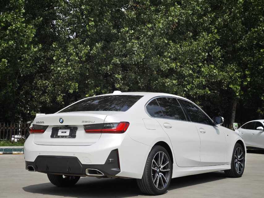 BMW 3 Series 2024 #9 BMW 3 Series 2024 car image #9