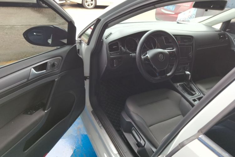 Volkswagen Golf 2017 #16 Volkswagen Golf 2017 car image #16