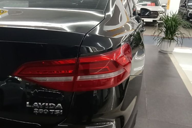 Volkswagen Lavida 2019 #8 Volkswagen Lavida 2019 car image #8