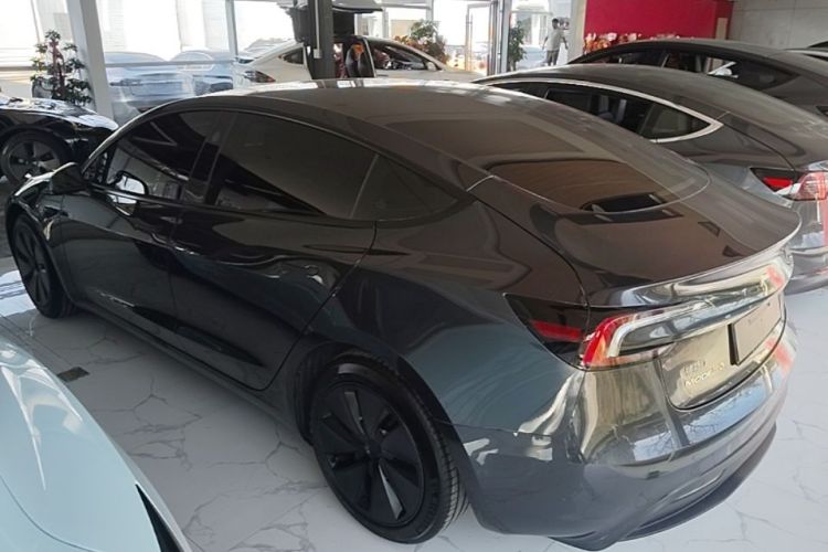 Tesla Model 3 2024 #5 Tesla Model 3 2024 car image #5