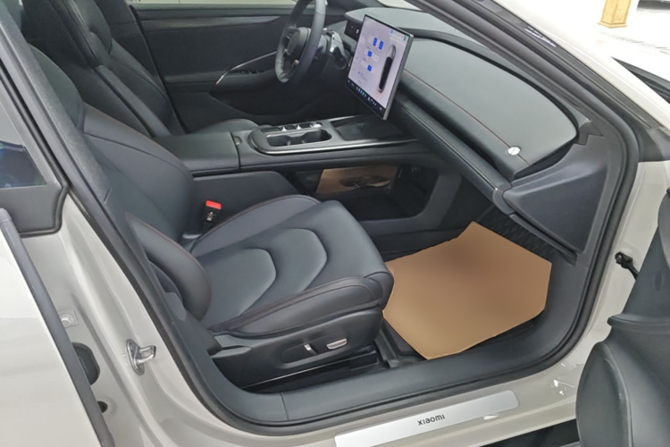 MI SU7 2025 car image #24
