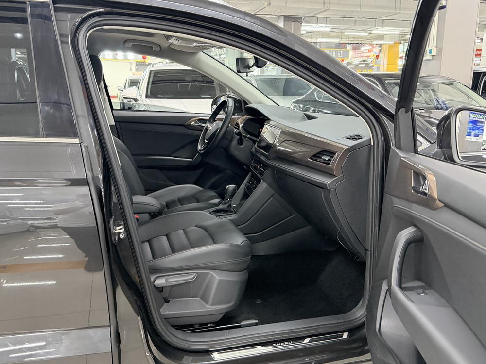 Volkswagen Tharu 2022 car image #14