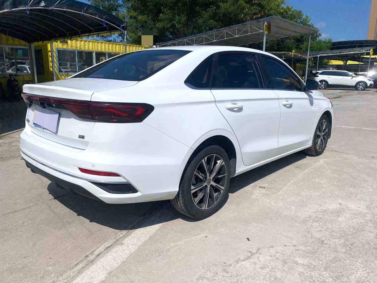 GEELY Emgrand 2021 imagem de carro #9