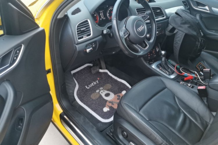 Audi Q3 2017 #15 Audi Q3 2017 car image #15