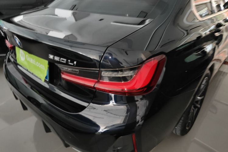 BMW 3 Series 2024 #8 BMW 3 Series 2024 car image #8