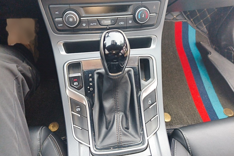 GEELY Emgrand 2020 car image #18