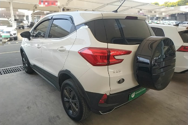 BYD Yuan New Energy 2020 car image #5