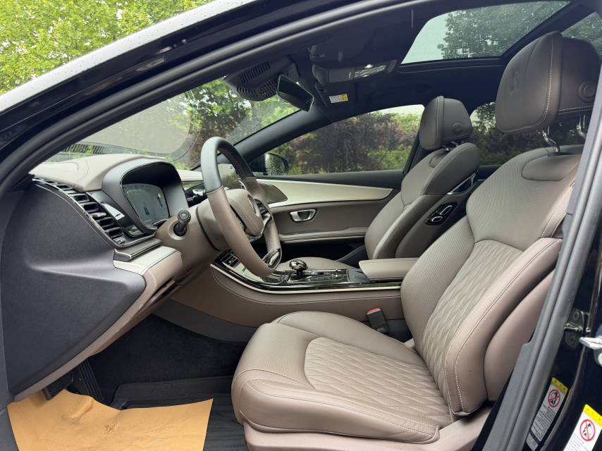 BYD Han 2024 car image #6