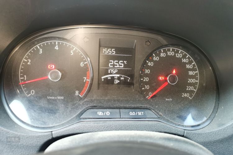 Volkswagen Polo 2015 imagen de coche #13