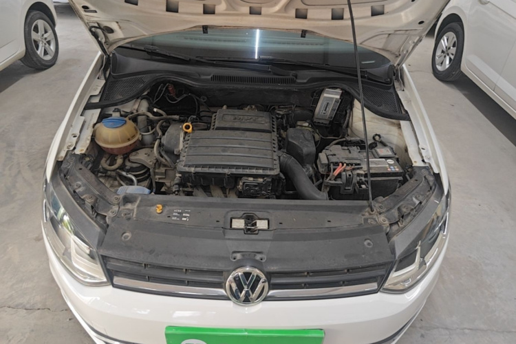 Volkswagen Polo 2018 car image #20