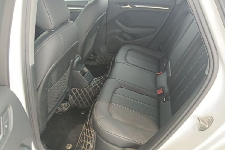 Audi A3 2020 immagine di auto #13