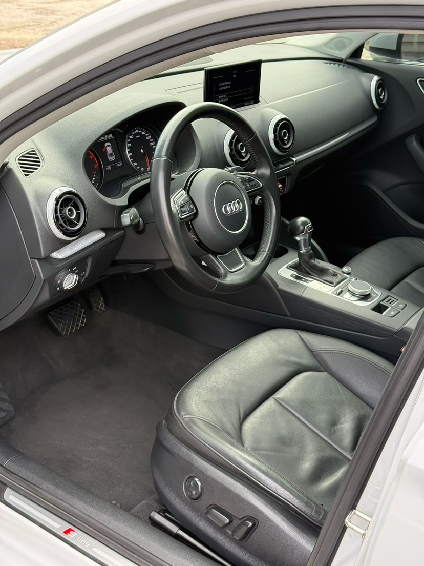 Audi A3 (Imported) 2016 #4 Audi A3 (Imported) 2016 car image #4