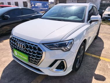 Audi Q3 2024 Audi Q3 2024 car image