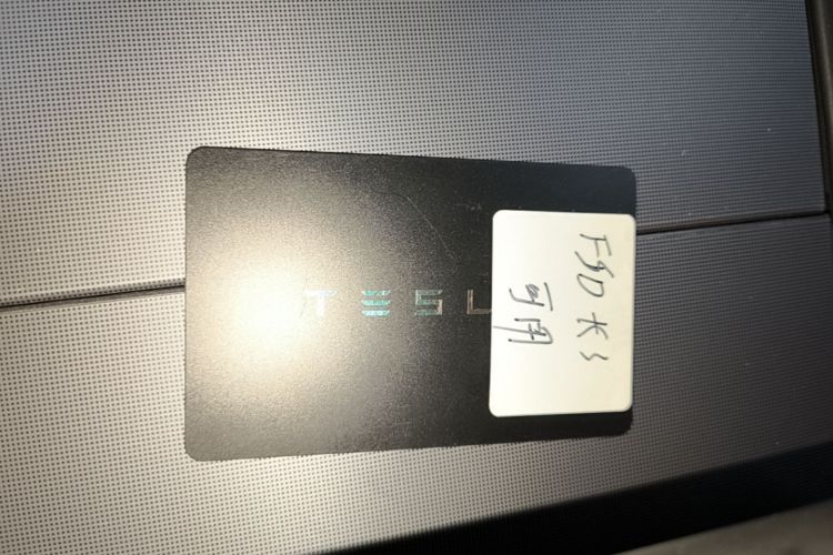 Tesla Model 3 2023 imagem de carro #9