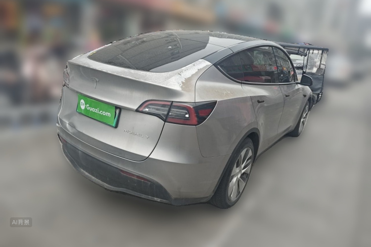 Tesla Model Y 2022 immagine di auto #7