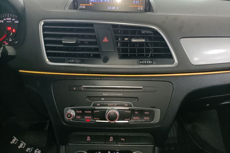 Audi Q3 2017 #13 Audi Q3 2017 car image #13