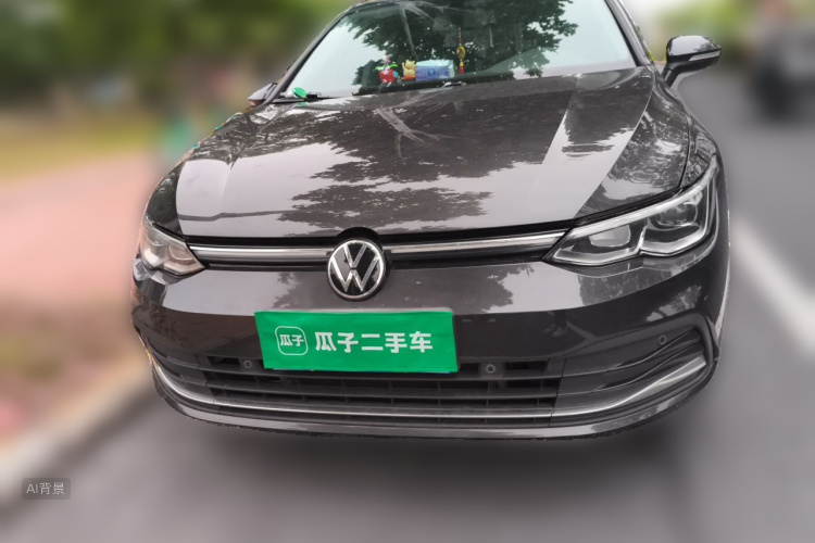 Volkswagen Golf 2021 car image #3