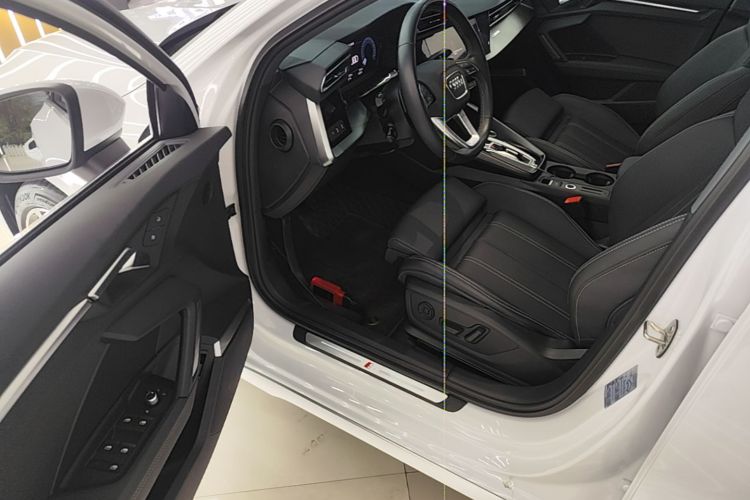Audi A3 2025 car image #16