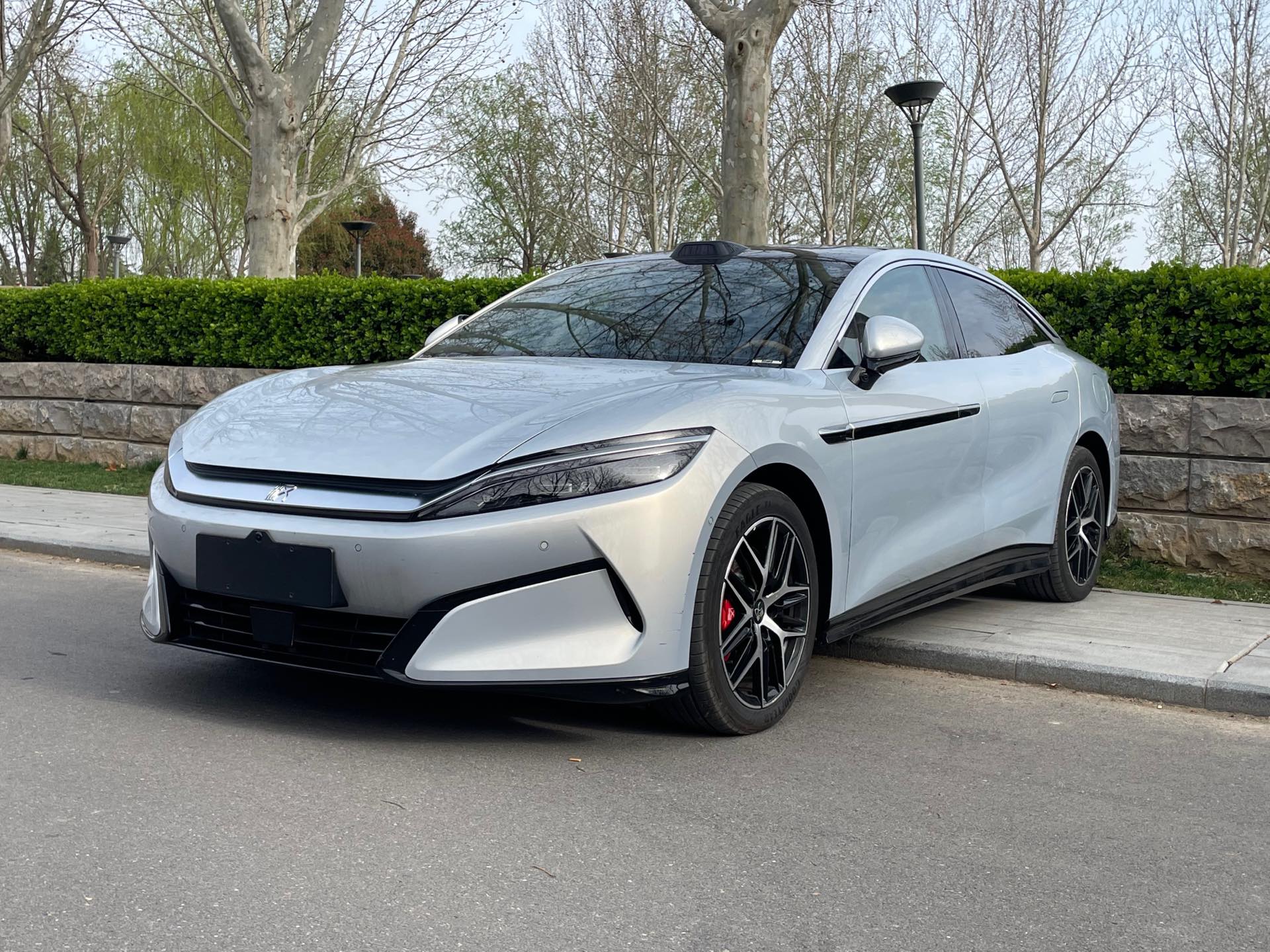 BYD HanL 2025 BYD HanL 2025 صورة سيارة