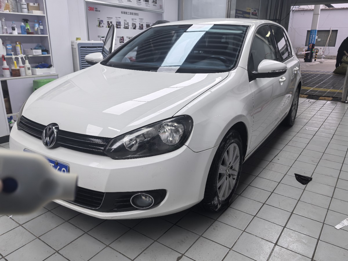 Volkswagen Golf 2014 Volkswagen Golf 2014 صورة سيارة