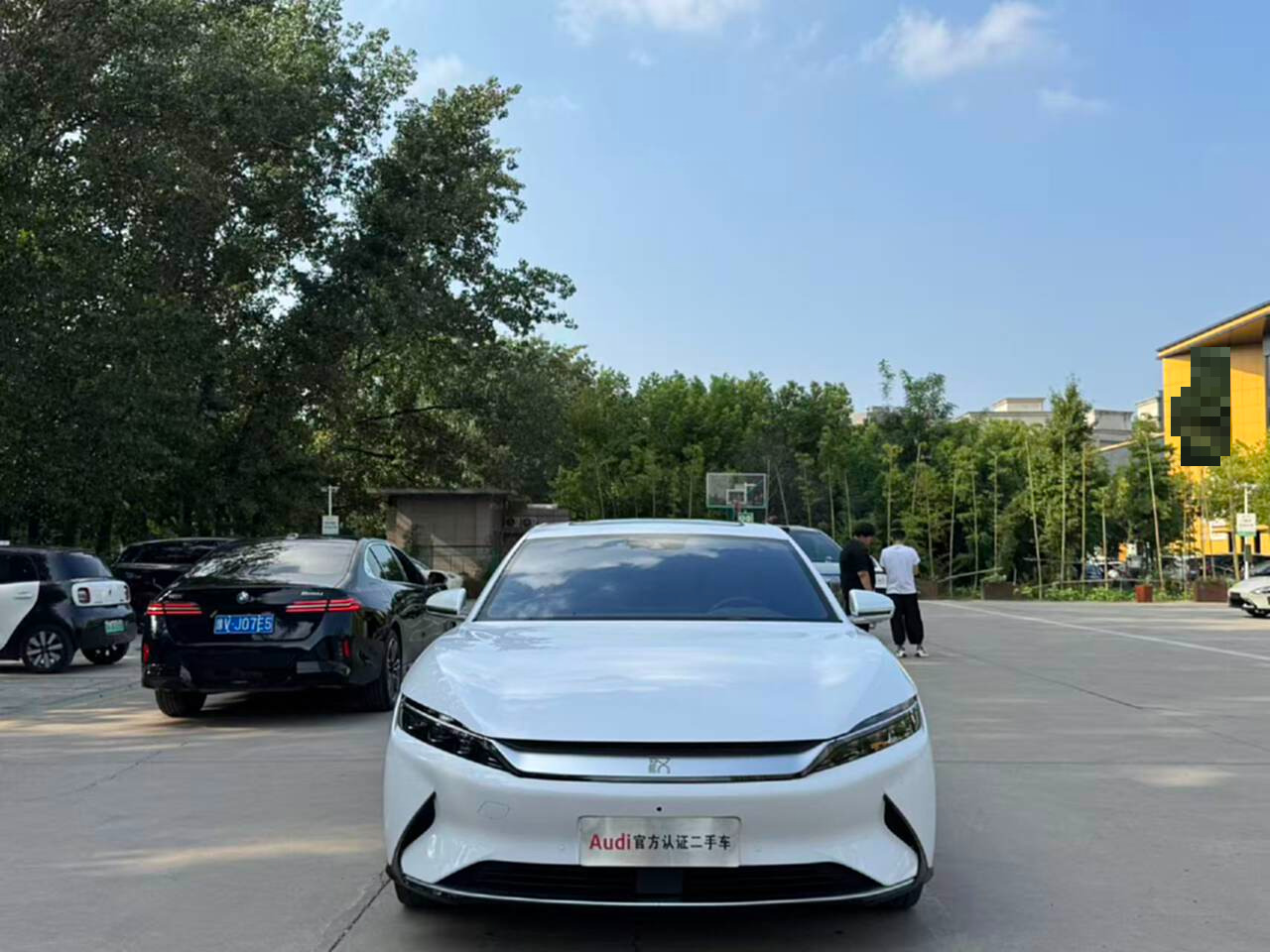 BYD Han 2022 car image #4