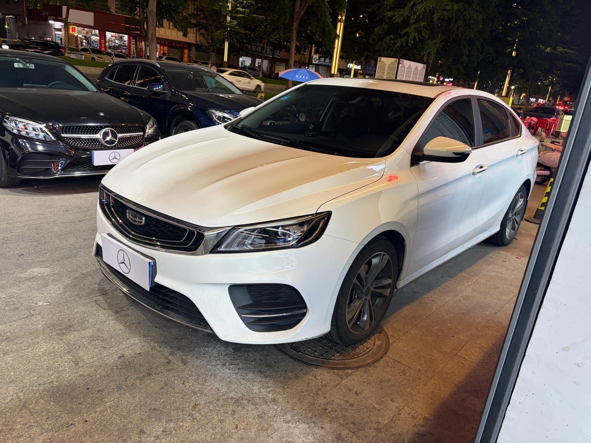 GEELY Binray 2019 GEELY Binray 2019 immagine di auto