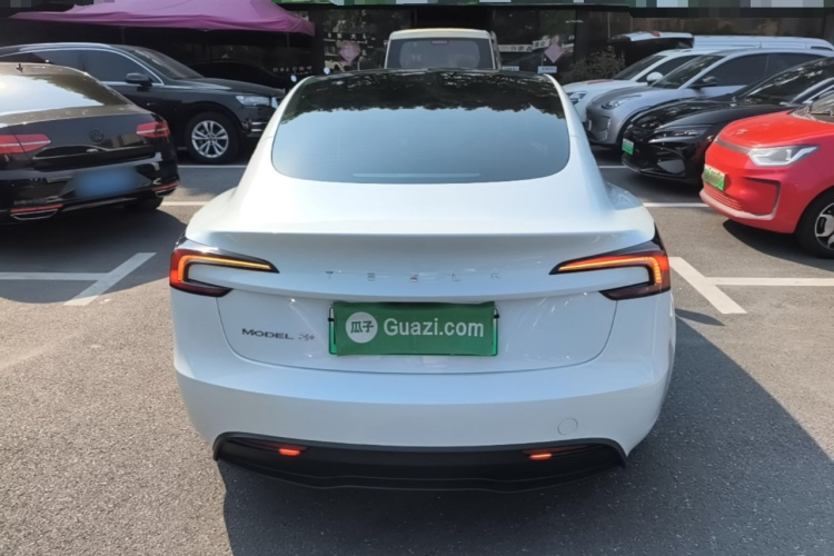 Tesla Model 3 2023 #4 Tesla Model 3 2023 car image #4