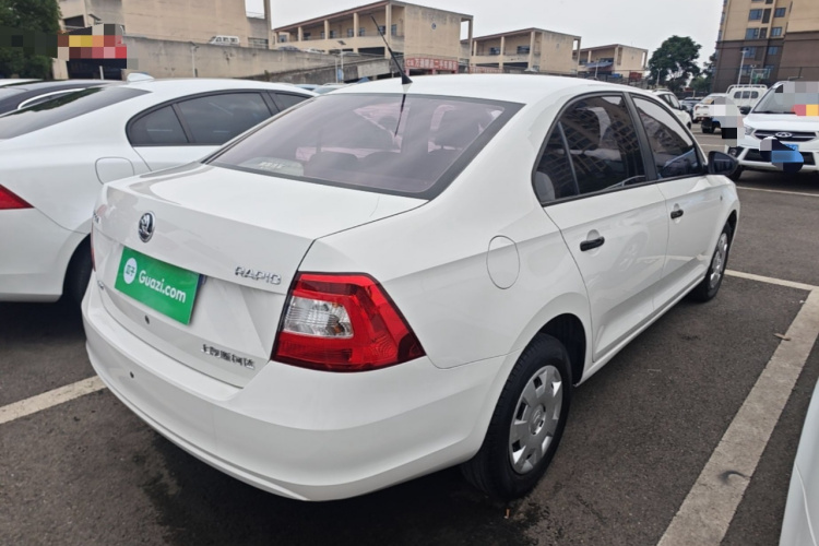 Skoda Rapid 2016 #7 Skoda Rapid 2016 image de voiture #7