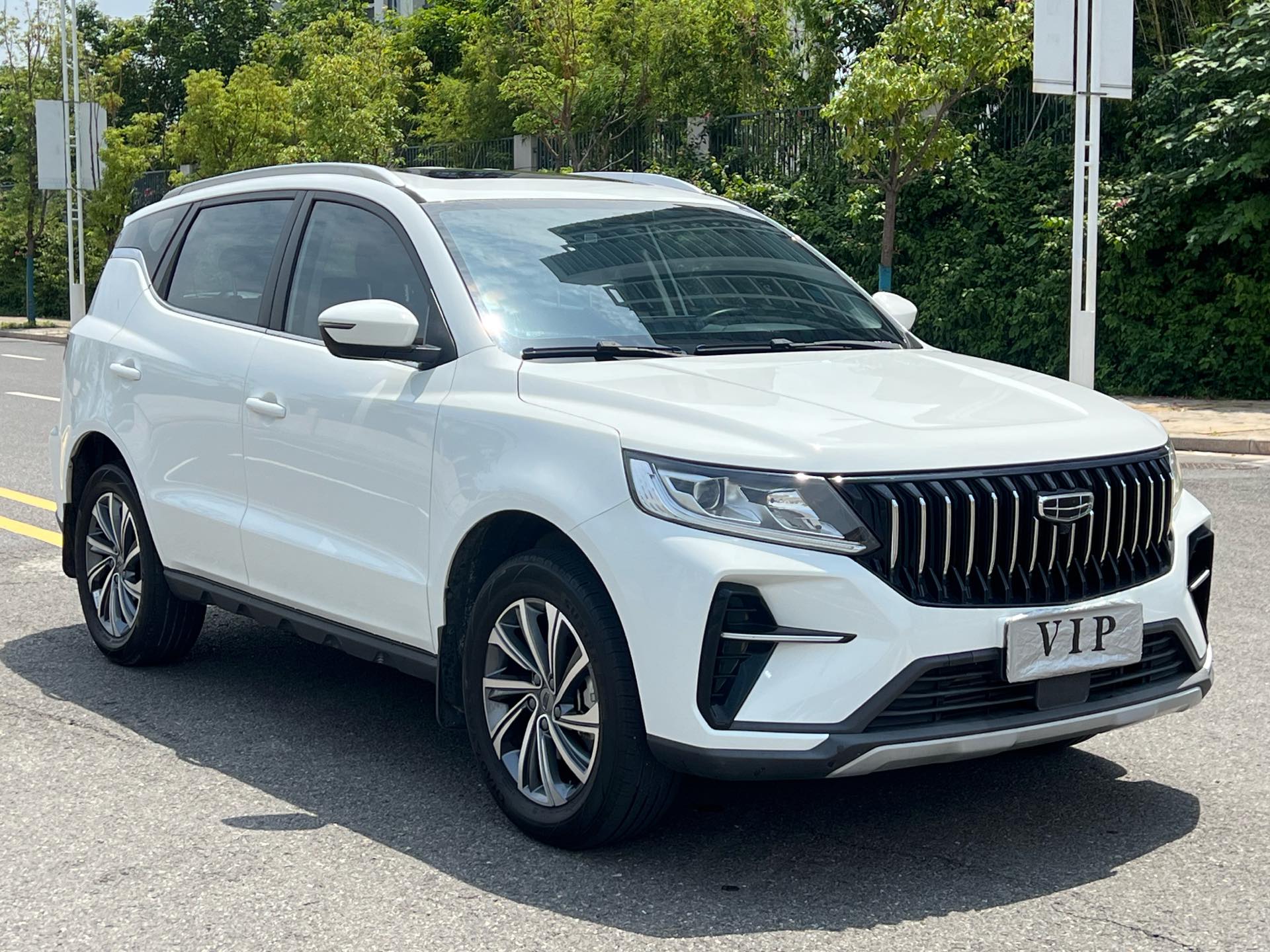 GEELY Vision X6 2022 car image #3