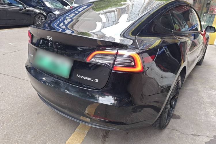 Tesla Model 3 2022 car image #7