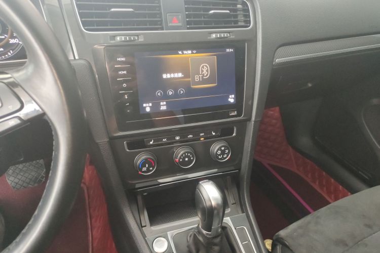 Volkswagen Golf 2019 imagen de coche #13