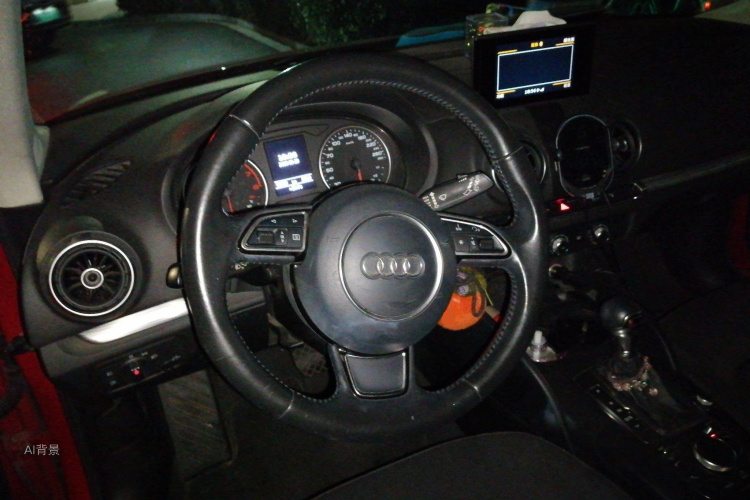 Audi A3 2018 car image #12