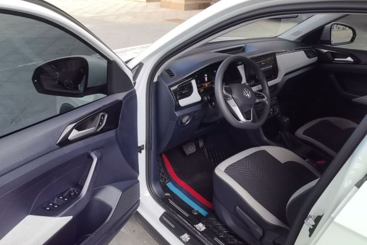 Volkswagen Tharu 2025 car image #16