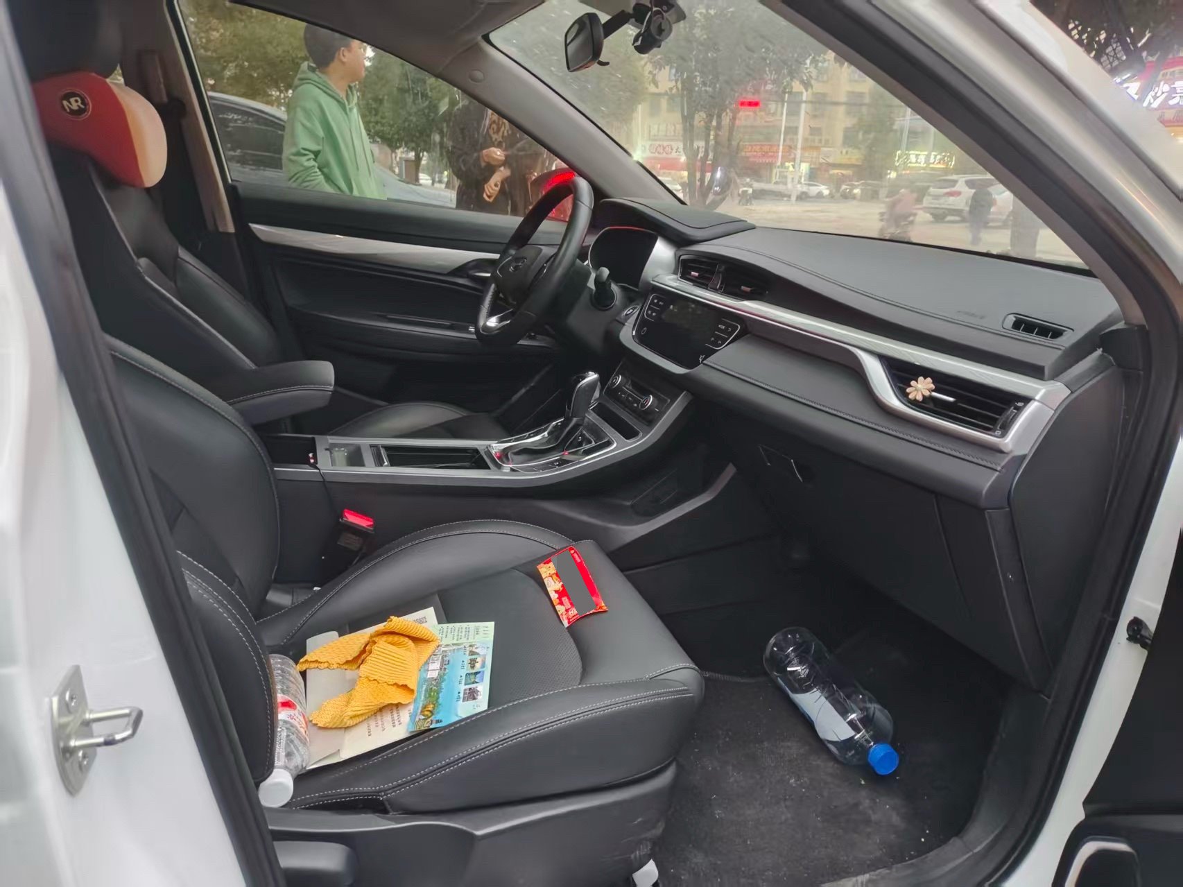 GEELY Emgrand 2020 #5 GEELY Emgrand 2020 car image #5