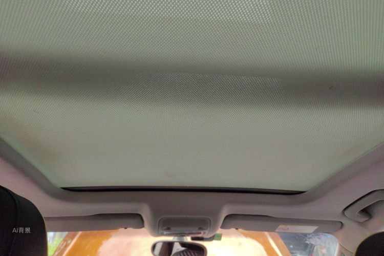 Audi Q3 2015 car image #20