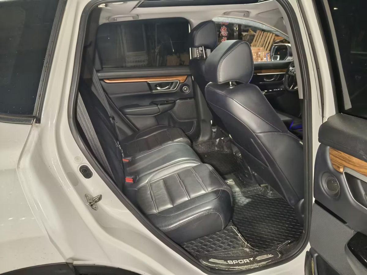 Honda CR-V 2019 car image #6