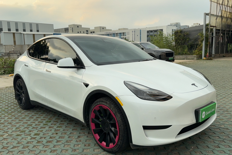 Tesla Model Y 2022 #6 Tesla Model Y 2022 immagine di auto #6