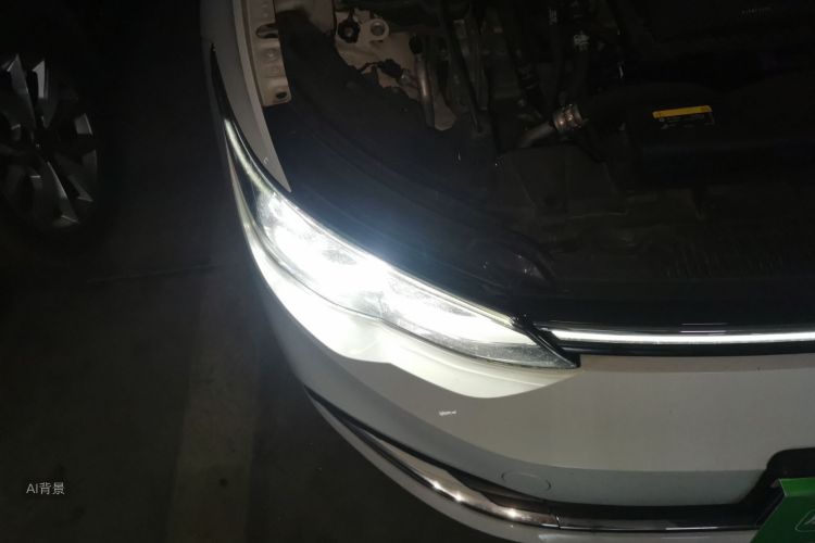 Volkswagen Golf 2021 car image #8