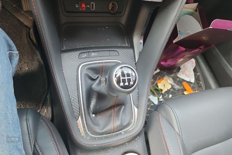 MG ZS 2022 car image #16