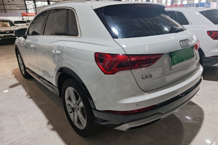 Audi Q3 2022 #7 Audi Q3 2022 car image #7