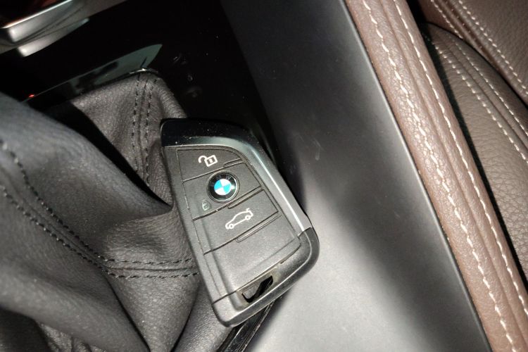 BMW X1 2019 car image #15