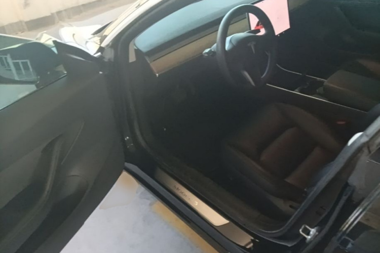 Tesla Model 3 2020 #16 Tesla Model 3 2020 car image #16