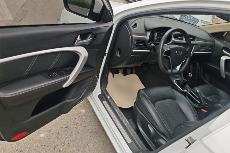 GEELY Emgrand 2017 immagine di auto #16