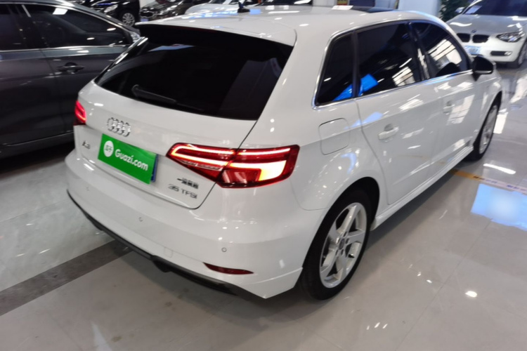 Audi A3 2021 immagine di auto #5
