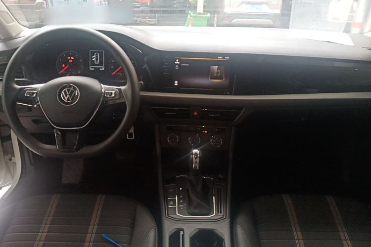 Volkswagen Lavida 2021 #10 Volkswagen Lavida 2021 car image #10