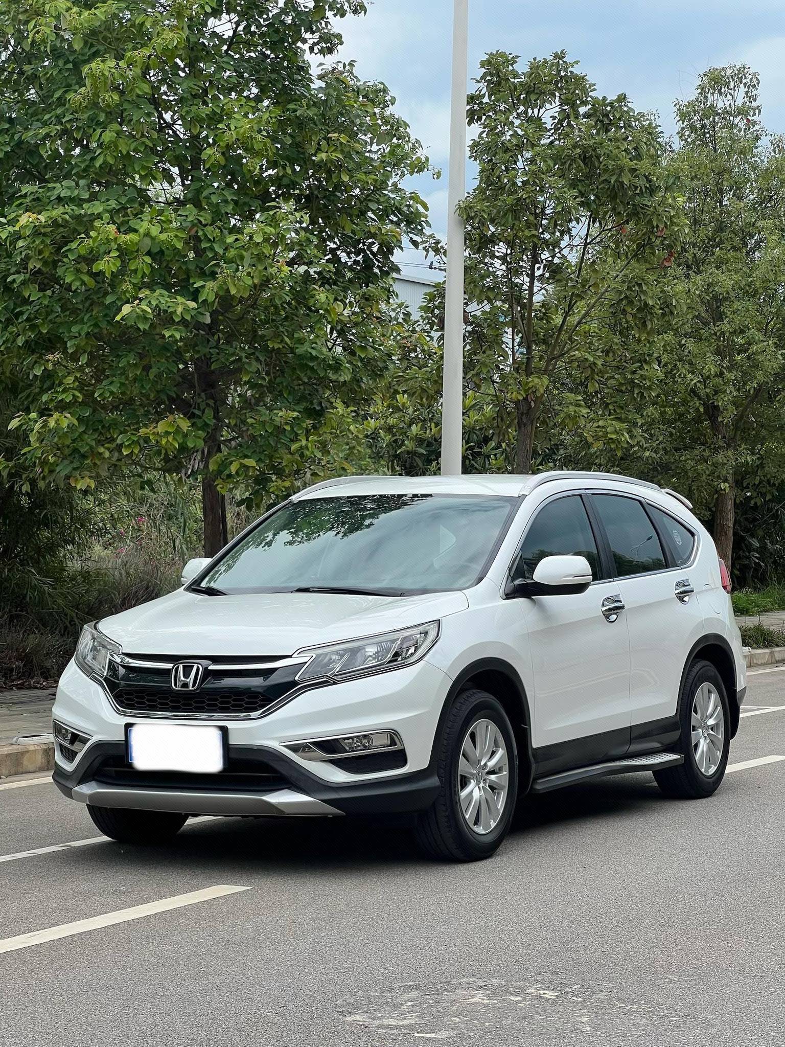 2016 2016 car image