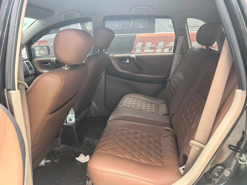 Suzuki Liana 2012 imagen de coche #3