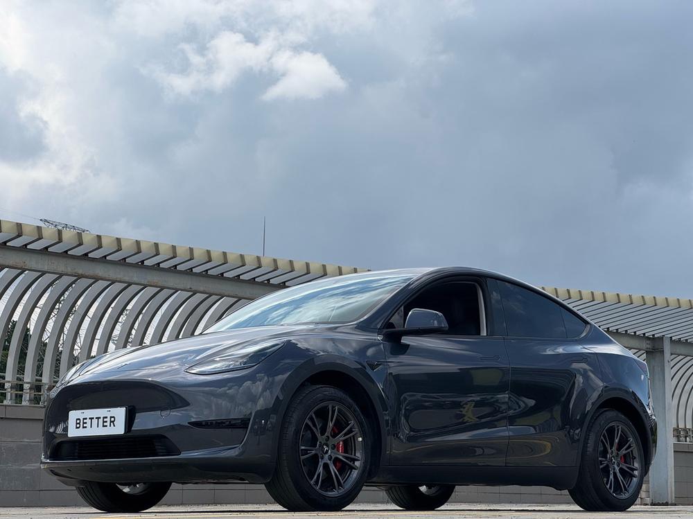 Tesla Model Y 2024 #10 Tesla Model Y 2024 car image #10