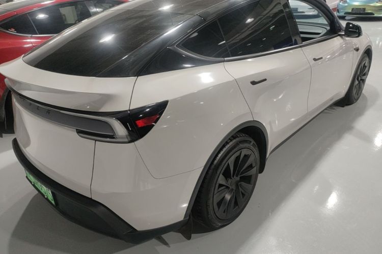 Tesla Model Y 2025 #7 Tesla Model Y 2025 imagen de coche #7