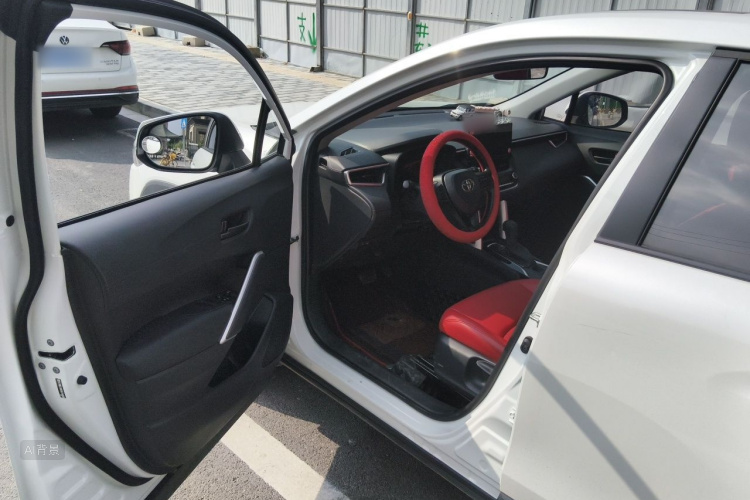 Toyota Corolla Cross 2024 صورة سيارة #18